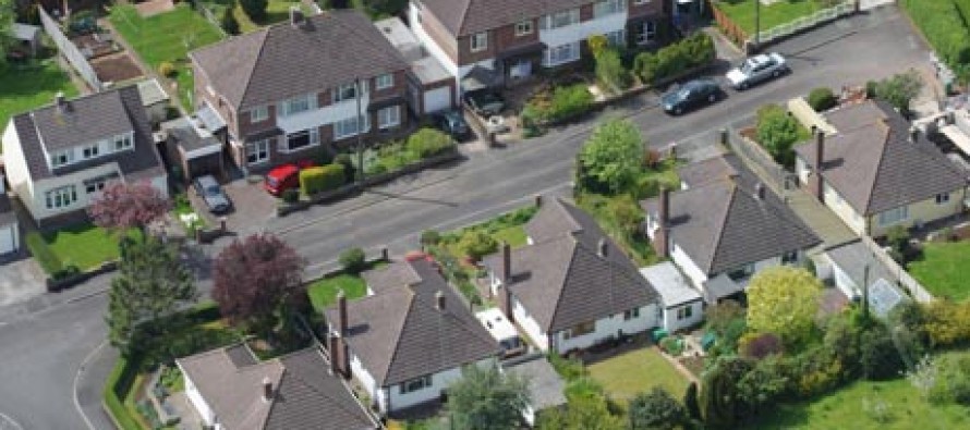 Private Investigator App Review: Using Zillow to Prepare for Home Surveillance